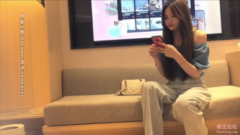 [自拍] [转载搬运] 午夜探花高颜值外围合集 [4v+没算，大都是AI增强过的][磁力链接]